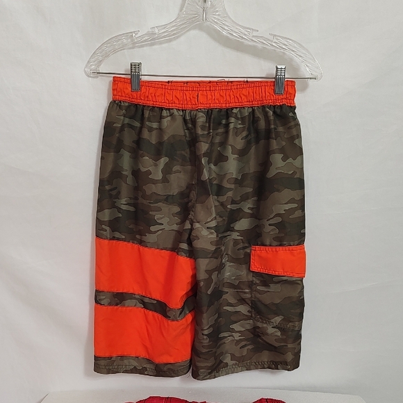 OP Kids Camo and Red Shorts Set - Picture 2 of 9